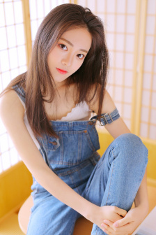 老师的丰满大乳奶